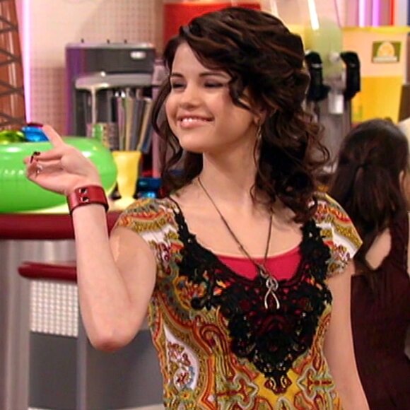 Free People Persian Lace Short Sleeve Top ASO Alex Russo - Picture 11 of 13